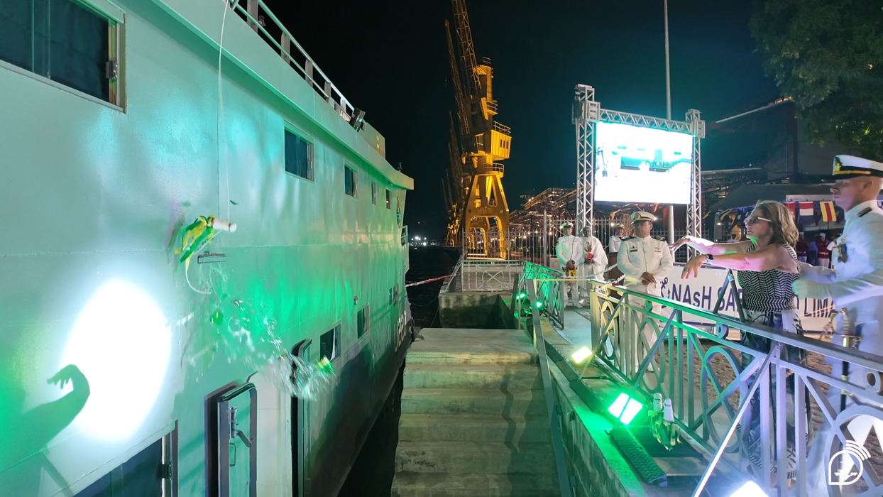 Navio de Assistência Hospitalar da Amazônia Oriental foi apadrinhado pela Contra-Almirante (Reserva-Médica) Dalva Mendes, primeira mulher a alcançar o posto de Oficial-General nas Forças Armadas – Imagem: Marinha do Brasil